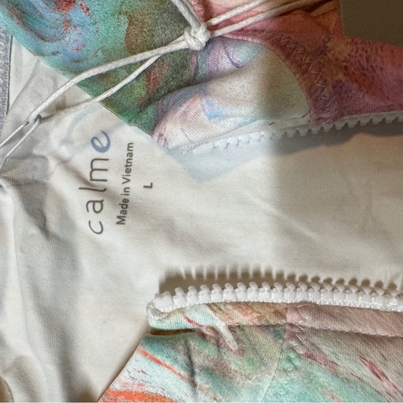 Johnny Was Calme Marble bikini set with swim top - Picture 12 of 16